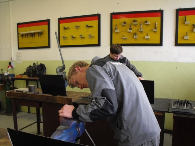 Strojní mechanik, praktická ZZ